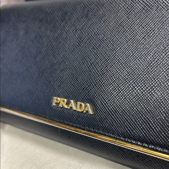 Prada Black Leather Wallet #PRA-212